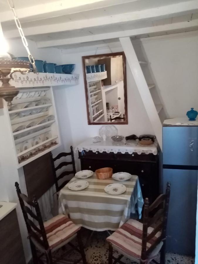 Marthas Traditional House Symi Exterior photo