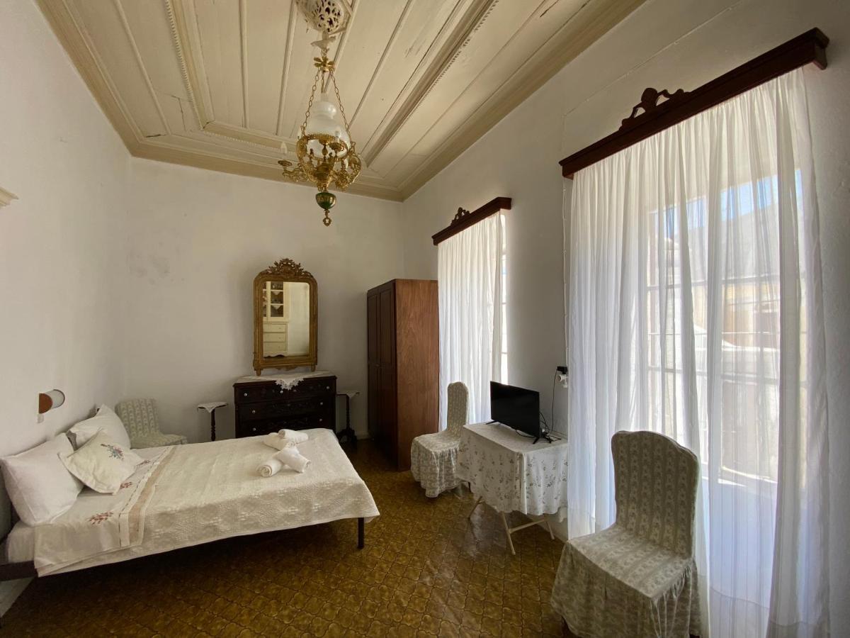 Marthas Traditional House Symi Exterior photo