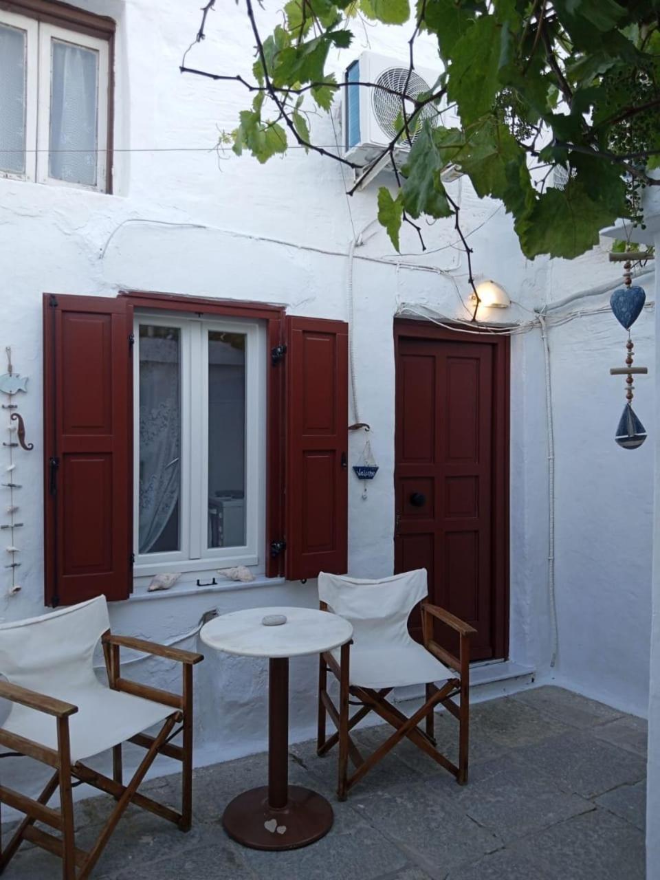 Marthas Traditional House Symi Exterior photo